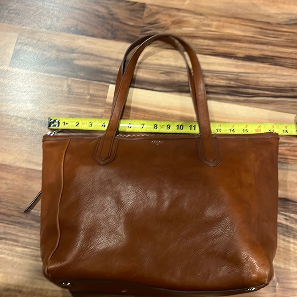 Fossil leather tote bag purse.